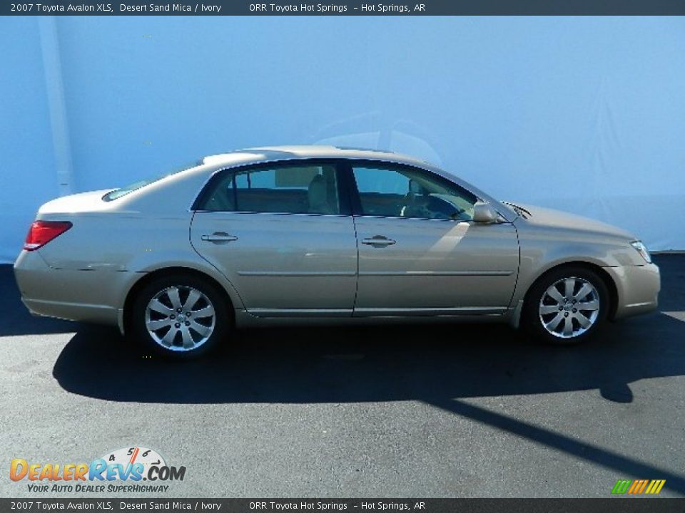 2007 Toyota Avalon XLS Desert Sand Mica / Ivory Photo #2