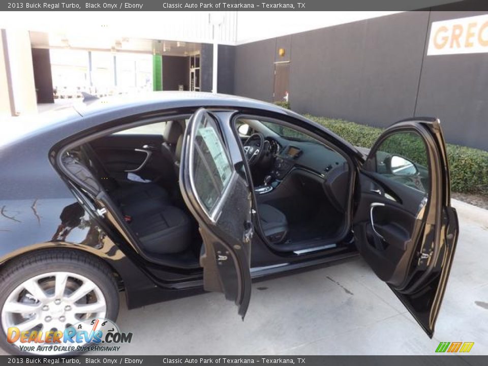 2013 Buick Regal Turbo Black Onyx / Ebony Photo #8
