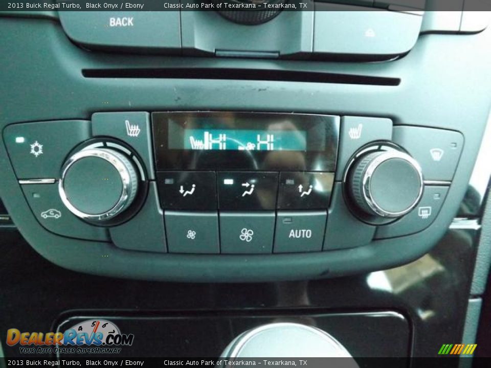 2013 Buick Regal Turbo Black Onyx / Ebony Photo #22