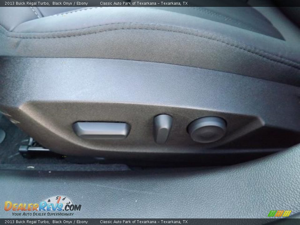 2013 Buick Regal Turbo Black Onyx / Ebony Photo #28