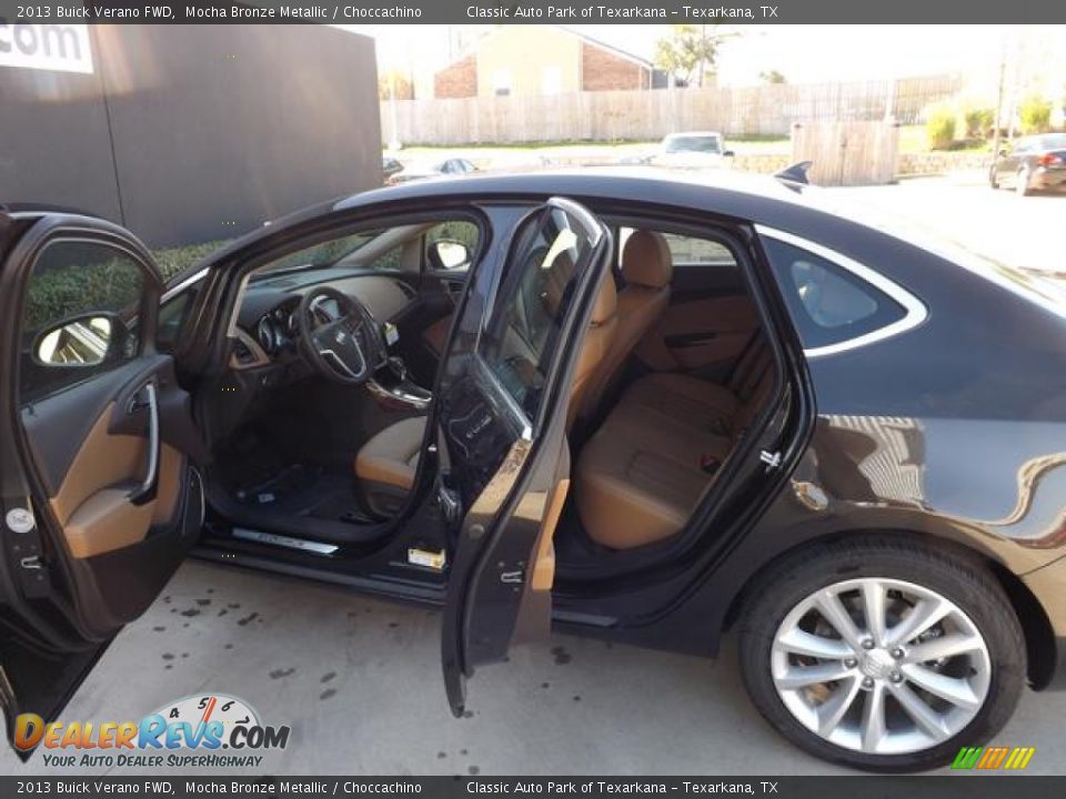 2013 Buick Verano FWD Mocha Bronze Metallic / Choccachino Photo #9