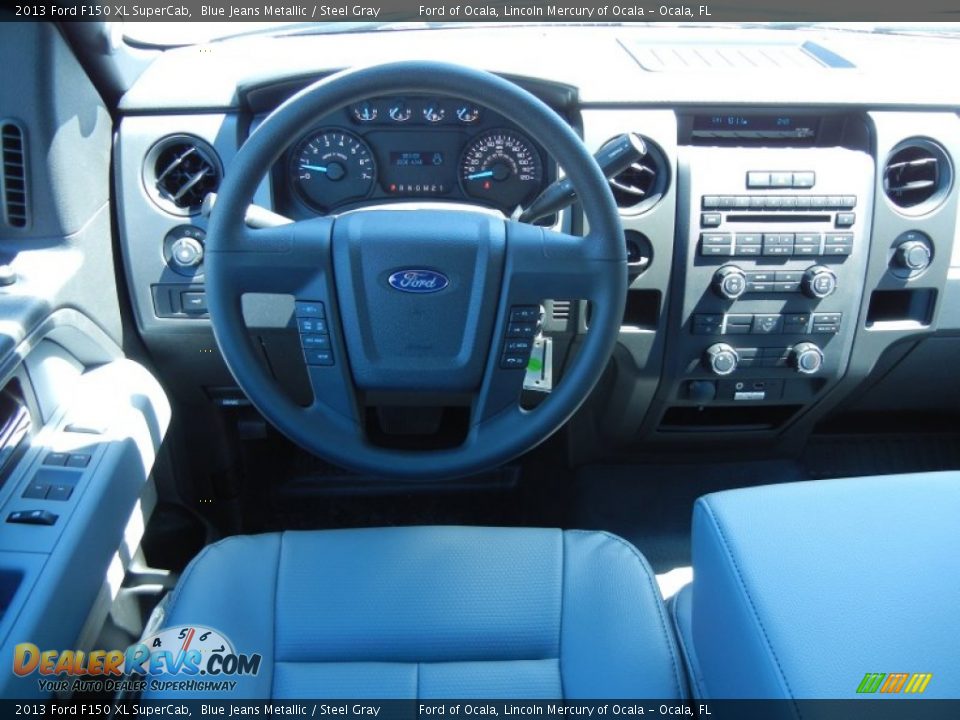 Dashboard of 2013 Ford F150 XL SuperCab Photo #8