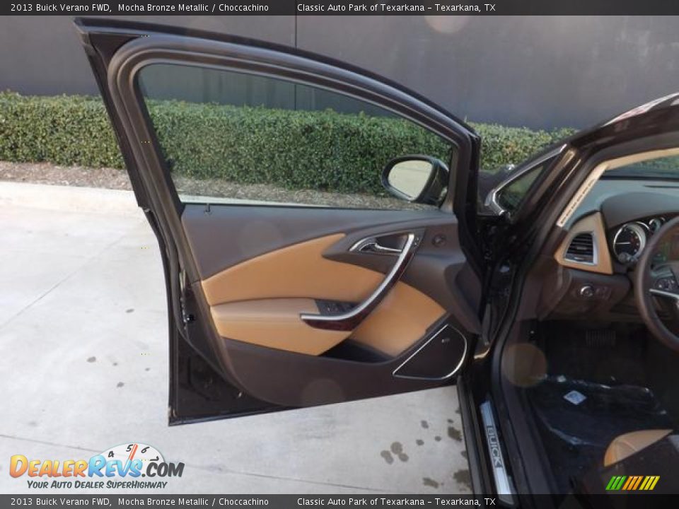 2013 Buick Verano FWD Mocha Bronze Metallic / Choccachino Photo #30