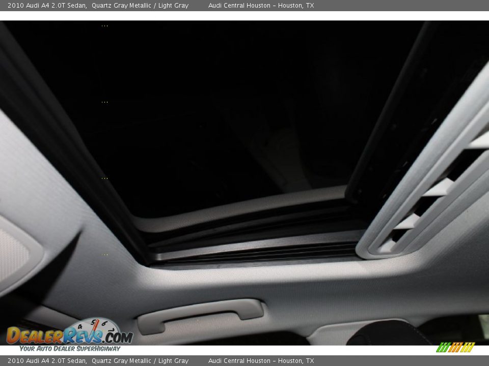 2010 Audi A4 2.0T Sedan Quartz Gray Metallic / Light Gray Photo #17