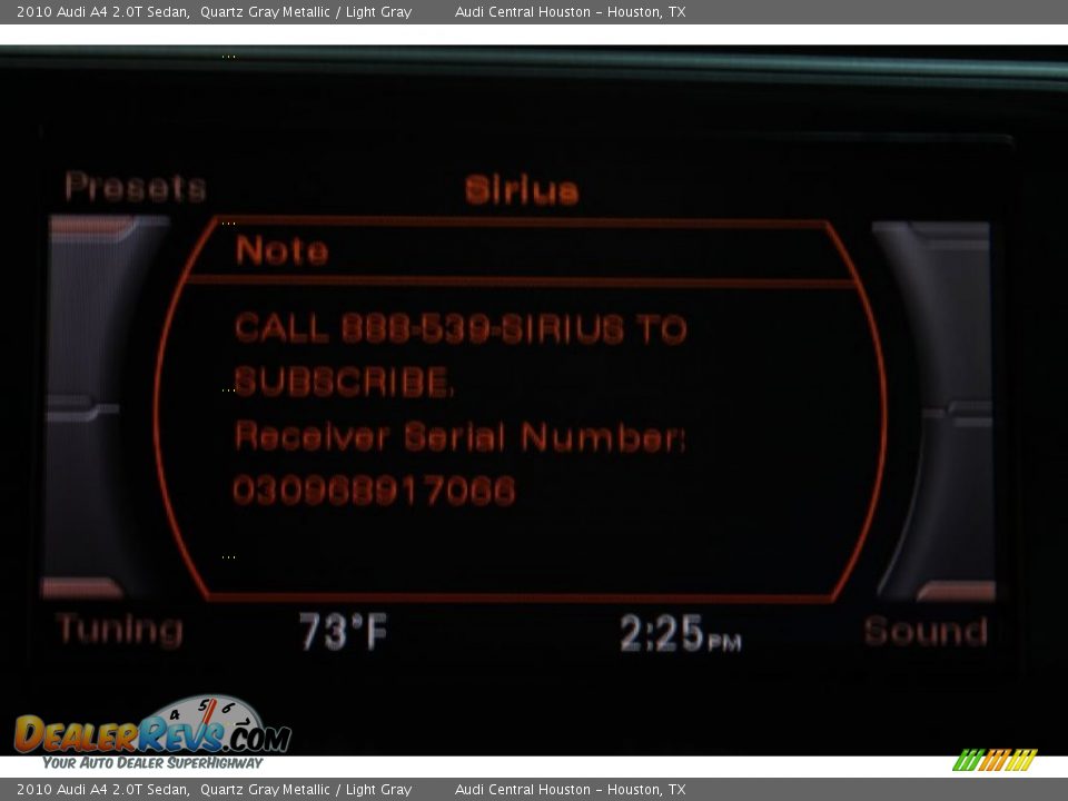 2010 Audi A4 2.0T Sedan Quartz Gray Metallic / Light Gray Photo #20