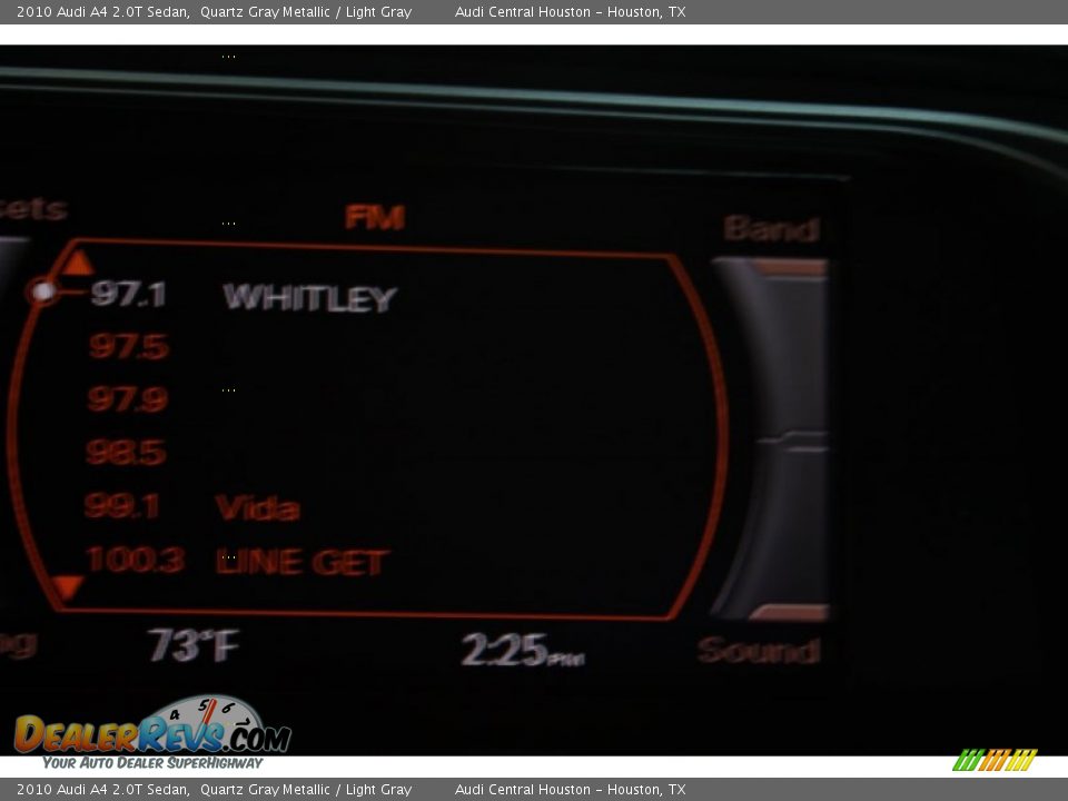 2010 Audi A4 2.0T Sedan Quartz Gray Metallic / Light Gray Photo #21