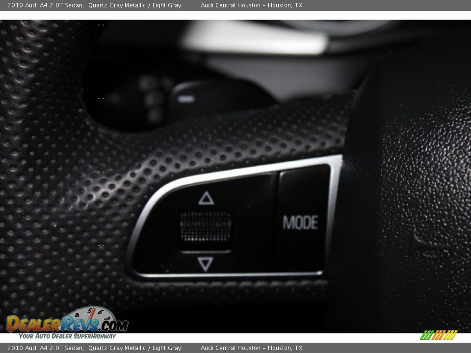 2010 Audi A4 2.0T Sedan Quartz Gray Metallic / Light Gray Photo #31