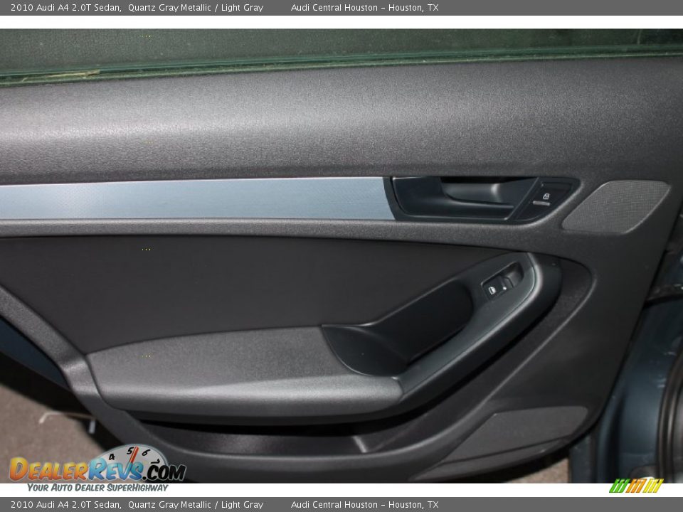 2010 Audi A4 2.0T Sedan Quartz Gray Metallic / Light Gray Photo #34