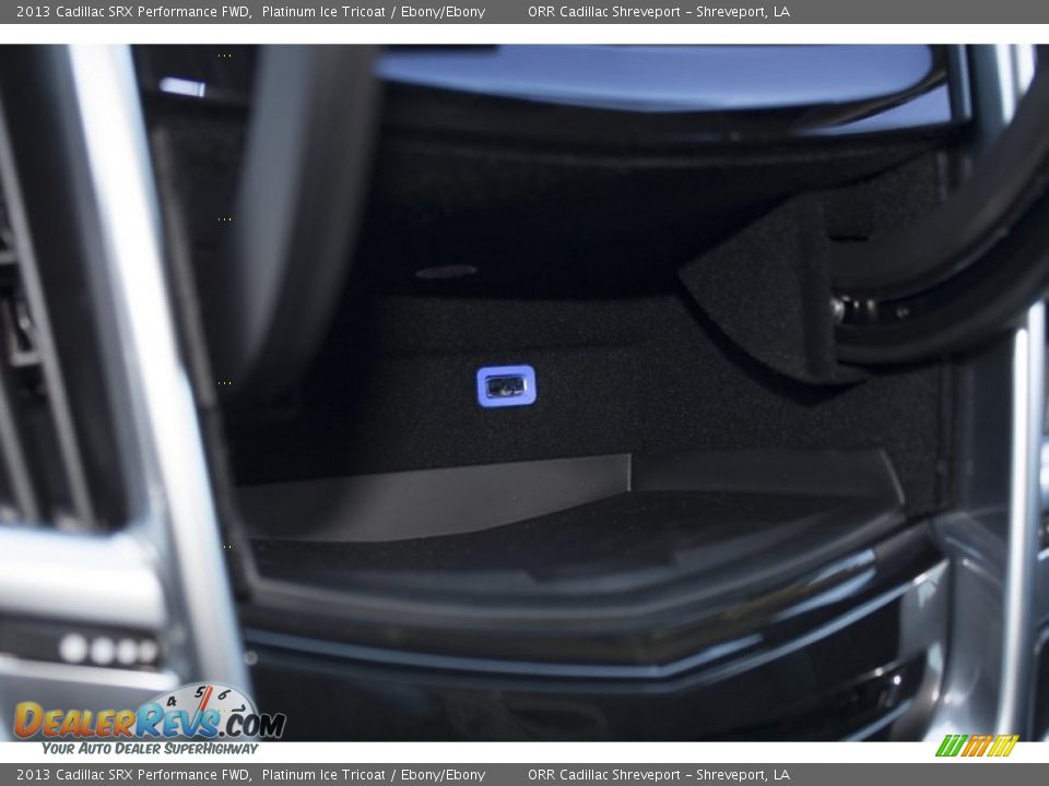 2013 Cadillac SRX Performance FWD Platinum Ice Tricoat / Ebony/Ebony Photo #30