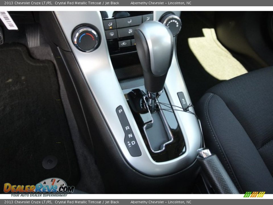 2013 Chevrolet Cruze LT/RS Crystal Red Metallic Tintcoat / Jet Black Photo #10