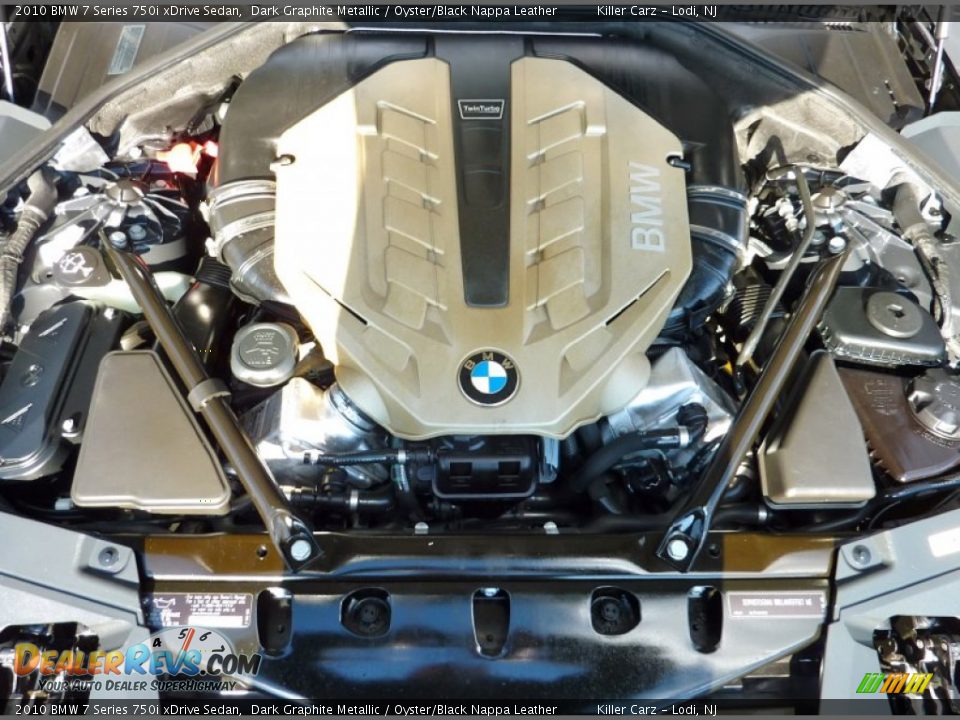 2010 BMW 7 Series 750i xDrive Sedan Dark Graphite Metallic / Oyster/Black Nappa Leather Photo #35