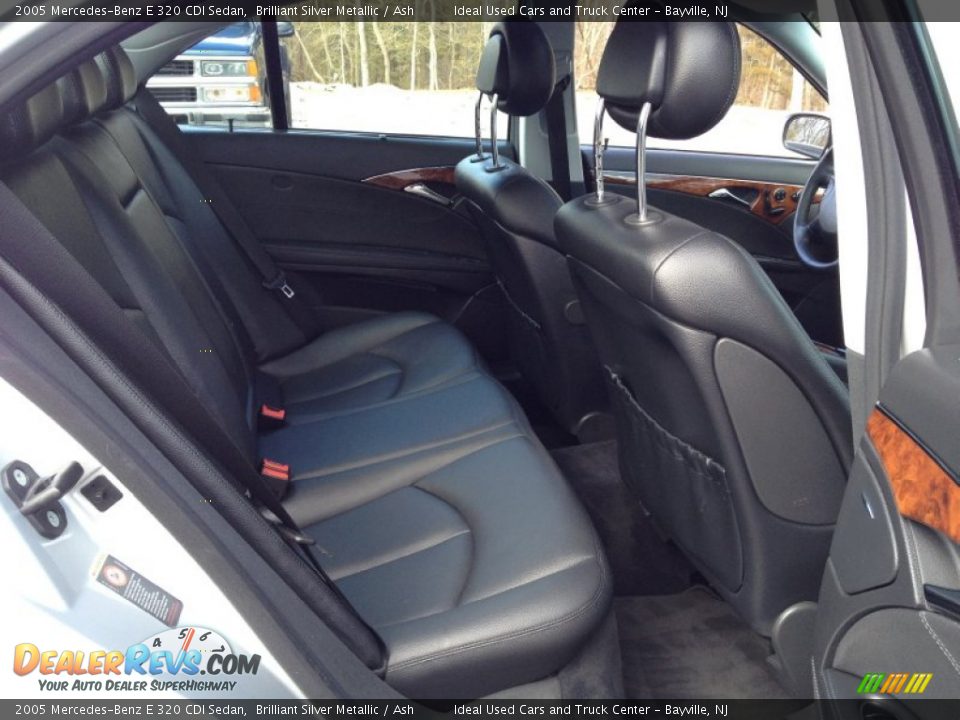 2005 Mercedes-Benz E 320 CDI Sedan Brilliant Silver Metallic / Ash Photo #10