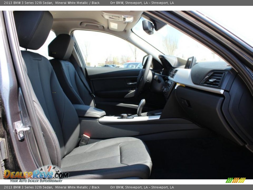 2013 BMW 3 Series 328i Sedan Mineral White Metallic / Black Photo #17