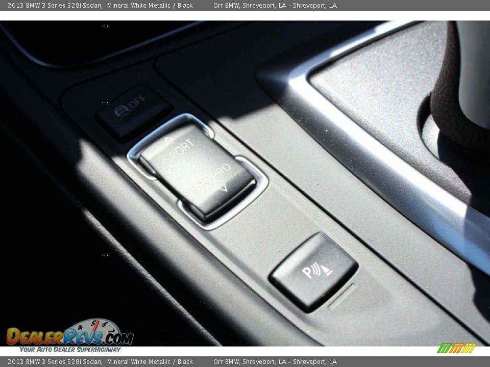 2013 BMW 3 Series 328i Sedan Mineral White Metallic / Black Photo #27