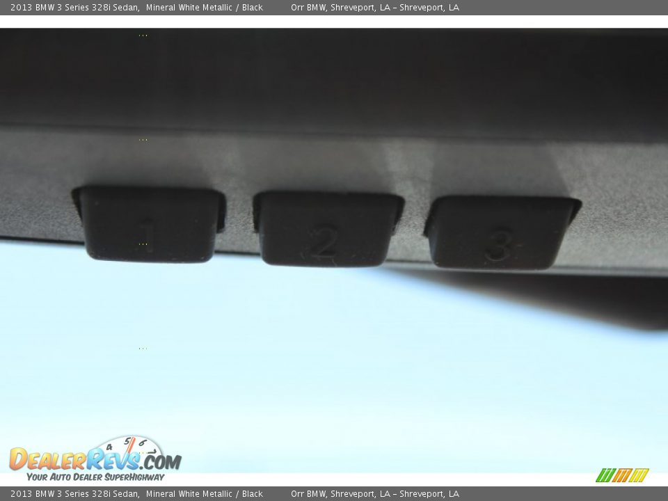 2013 BMW 3 Series 328i Sedan Mineral White Metallic / Black Photo #30