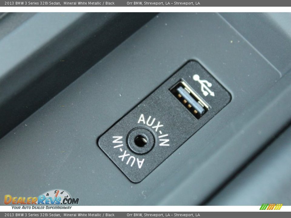 2013 BMW 3 Series 328i Sedan Mineral White Metallic / Black Photo #31