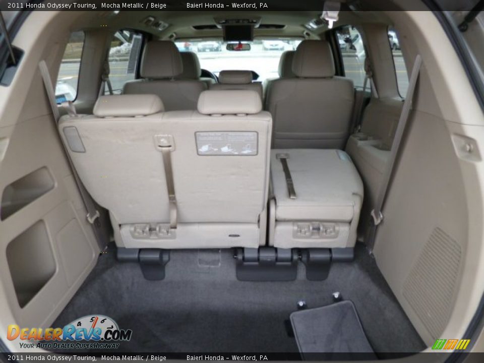 2011 Honda Odyssey Touring Mocha Metallic / Beige Photo #13