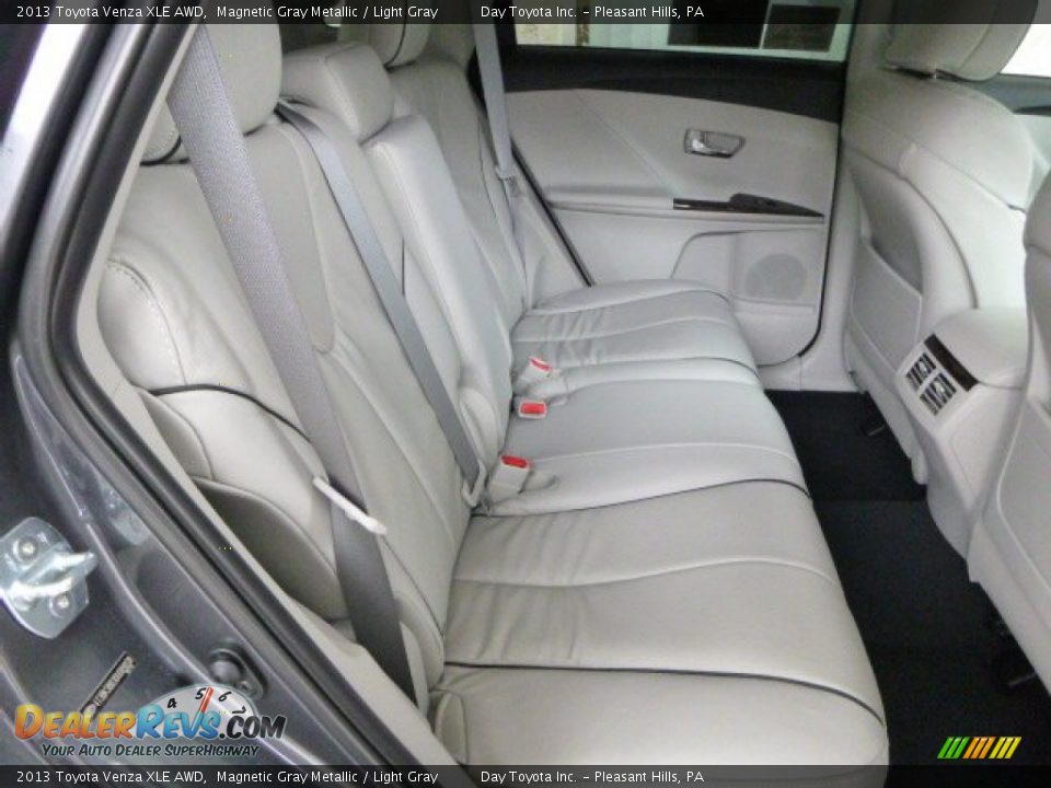 2013 Toyota Venza XLE AWD Magnetic Gray Metallic / Light Gray Photo #12