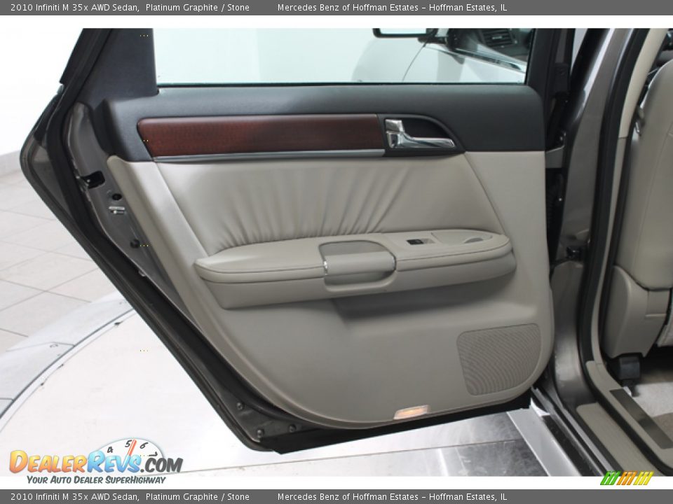 2010 Infiniti M 35x AWD Sedan Platinum Graphite / Stone Photo #15