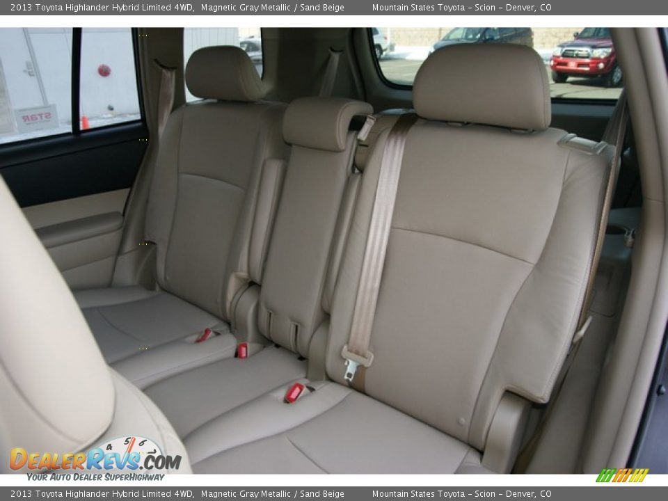 2013 Toyota Highlander Hybrid Limited 4WD Magnetic Gray Metallic / Sand Beige Photo #7