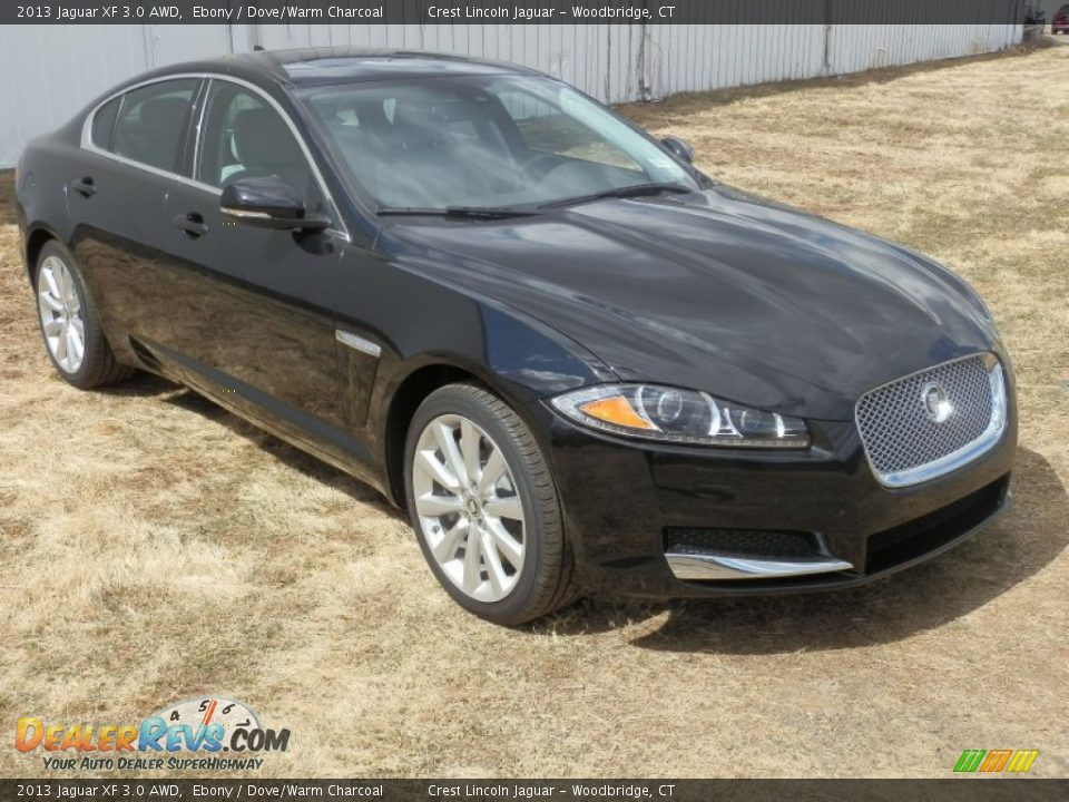 Front 3/4 View of 2013 Jaguar XF 3.0 AWD Photo #3