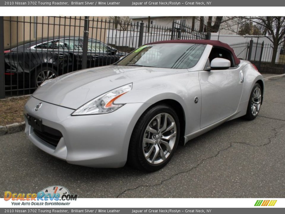 Front 3/4 View of 2010 Nissan 370Z Touring Roadster Photo #21