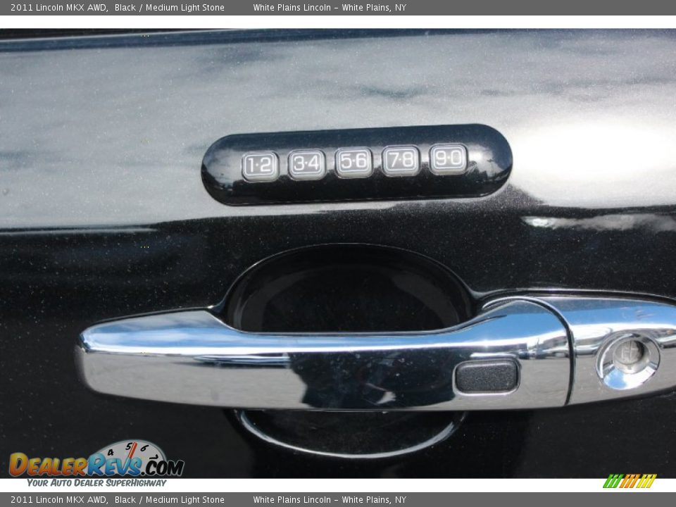 2011 Lincoln MKX AWD Black / Medium Light Stone Photo #15