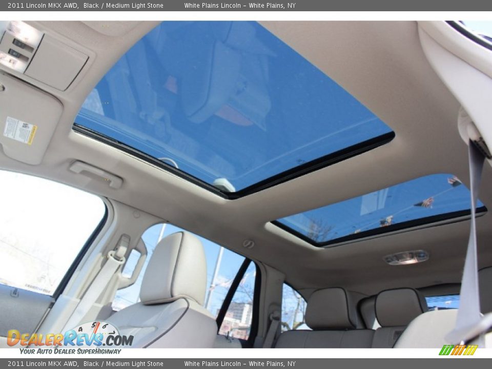 2011 Lincoln MKX AWD Black / Medium Light Stone Photo #20