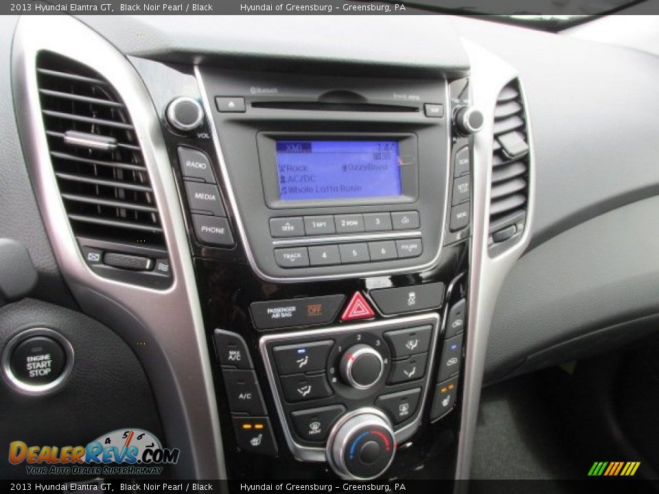 2013 Hyundai Elantra GT Black Noir Pearl / Black Photo #8