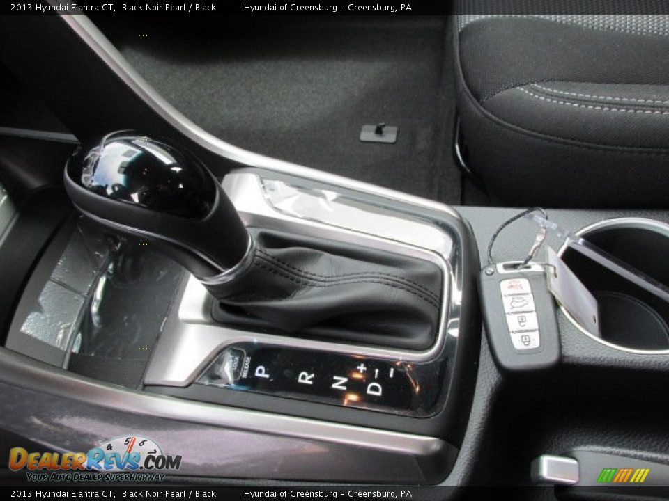2013 Hyundai Elantra GT Black Noir Pearl / Black Photo #9
