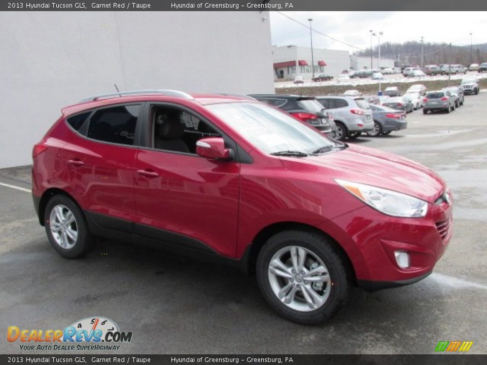 2013 Hyundai Tucson GLS Garnet Red / Taupe Photo #3