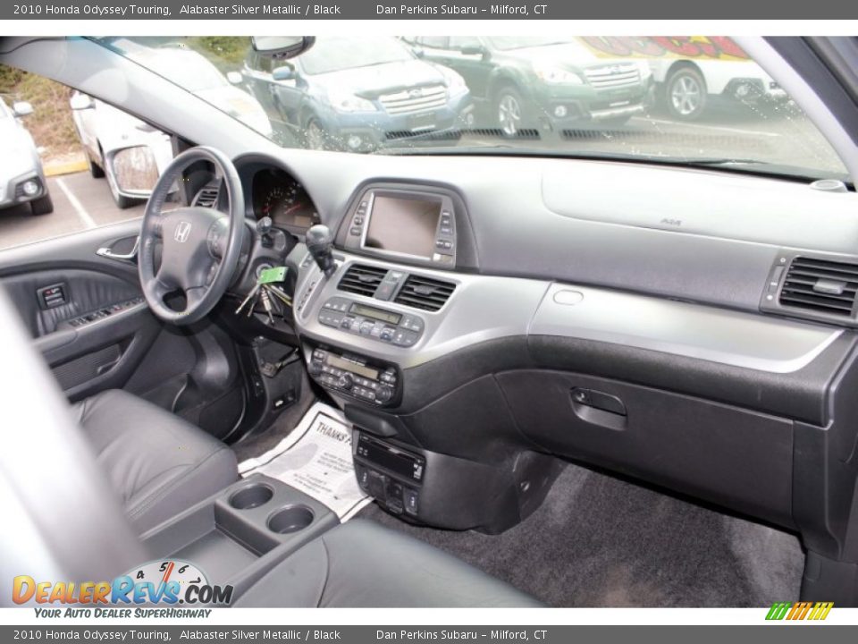 2010 Honda Odyssey Touring Alabaster Silver Metallic / Black Photo #9