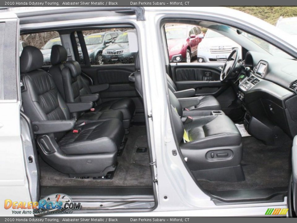 2010 Honda Odyssey Touring Alabaster Silver Metallic / Black Photo #13