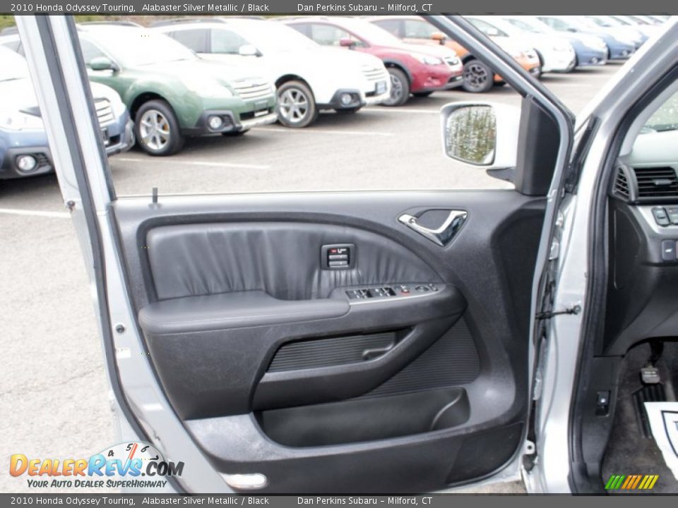 2010 Honda Odyssey Touring Alabaster Silver Metallic / Black Photo #25