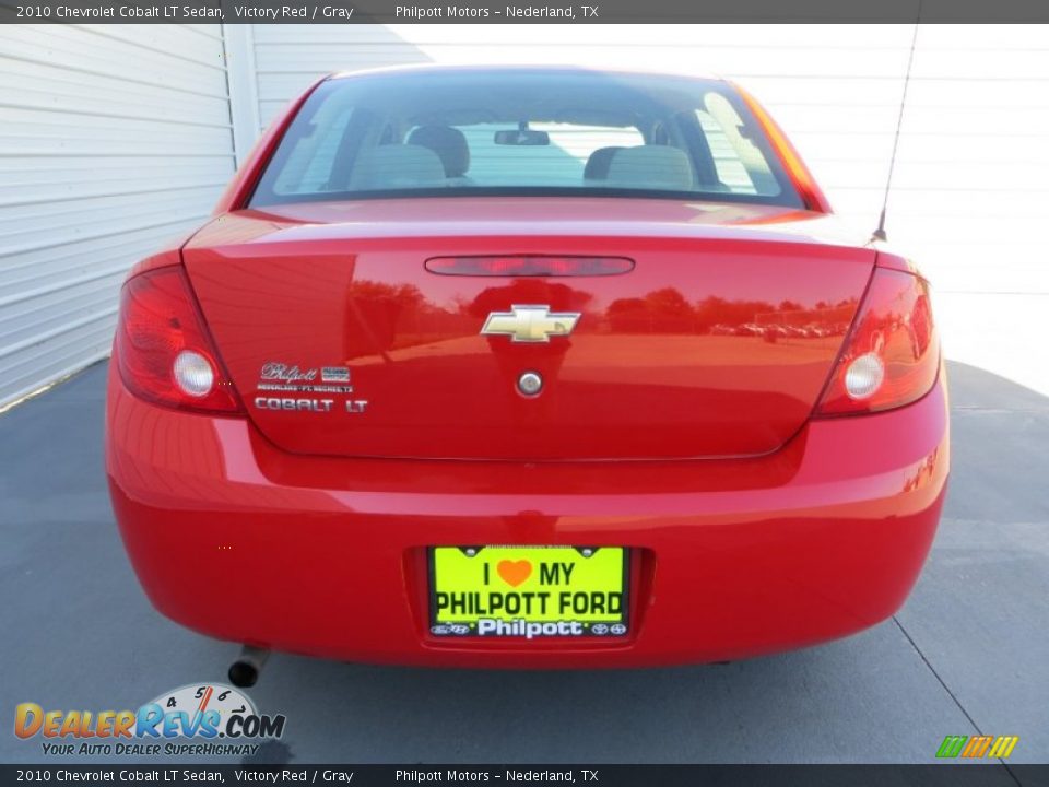 2010 Chevrolet Cobalt LT Sedan Victory Red / Gray Photo #5