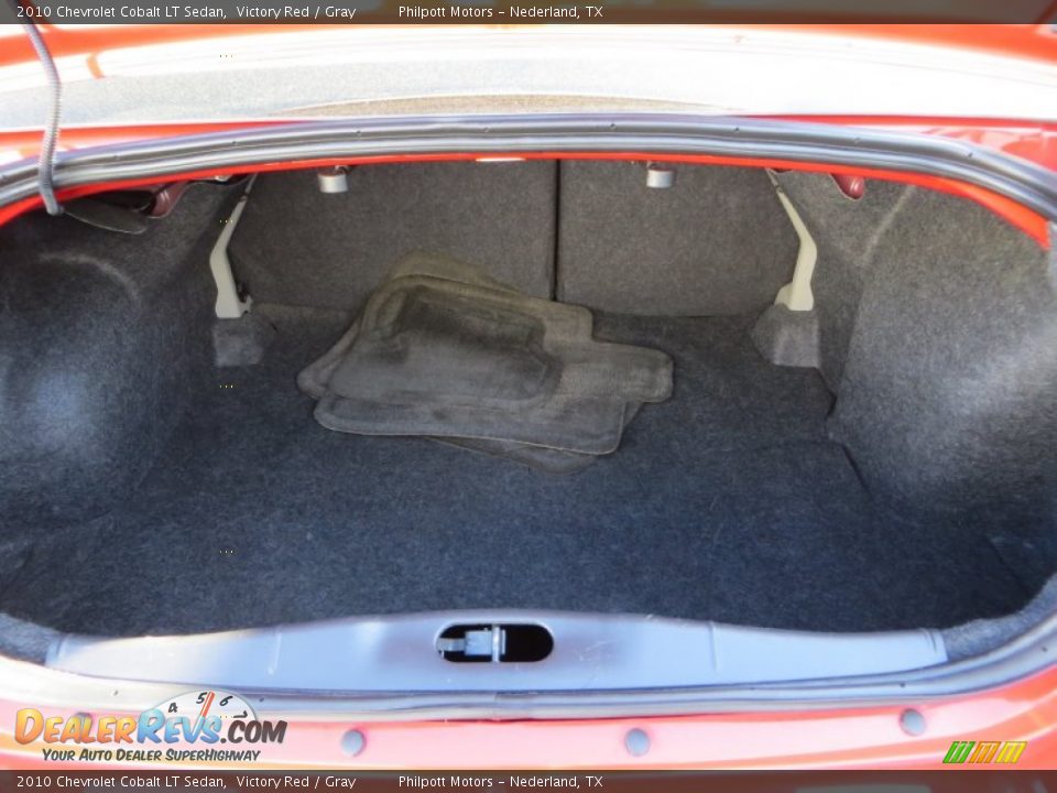 2010 Chevrolet Cobalt LT Sedan Victory Red / Gray Photo #31