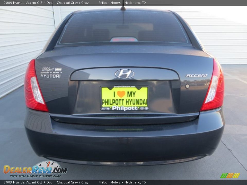 2009 Hyundai Accent GLS 4 Door Charcoal Gray / Gray Photo #5