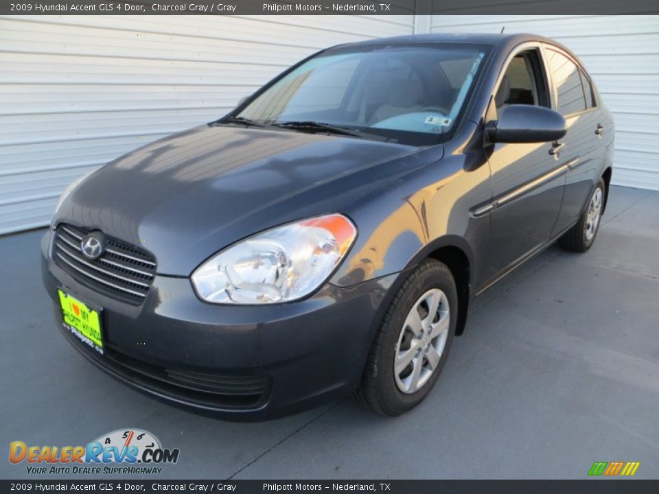 2009 Hyundai Accent GLS 4 Door Charcoal Gray / Gray Photo #7