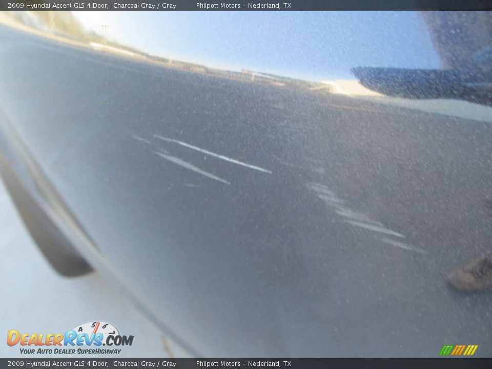 2009 Hyundai Accent GLS 4 Door Charcoal Gray / Gray Photo #23