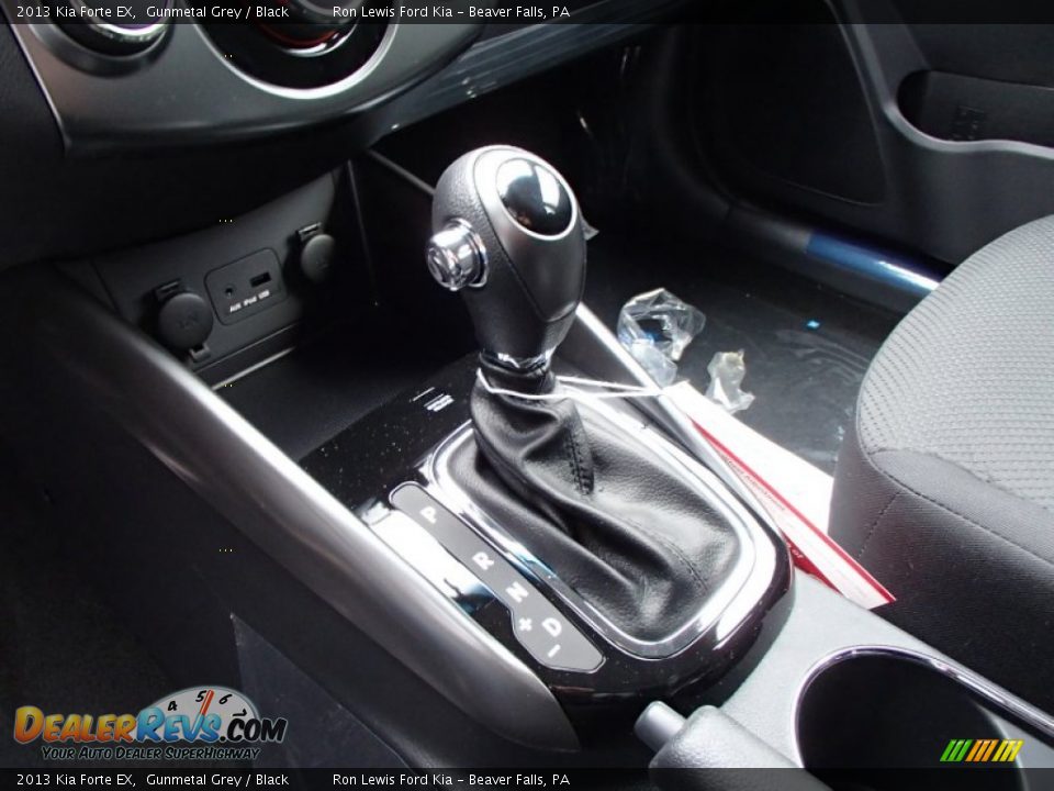 2013 Kia Forte EX Gunmetal Grey / Black Photo #17