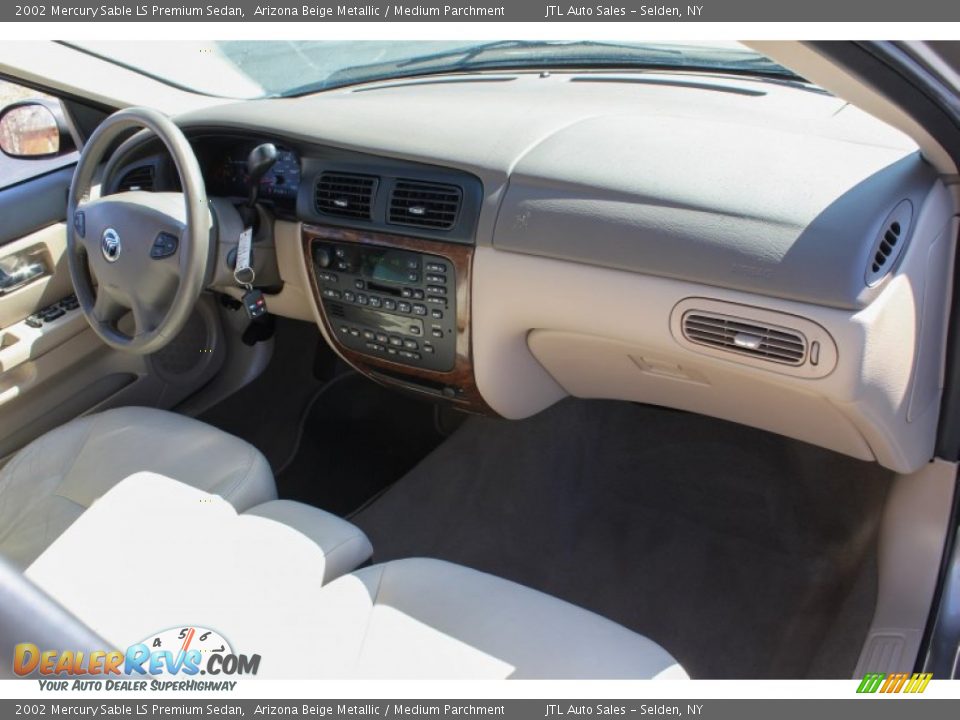 2002 Mercury Sable LS Premium Sedan Arizona Beige Metallic / Medium Parchment Photo #10