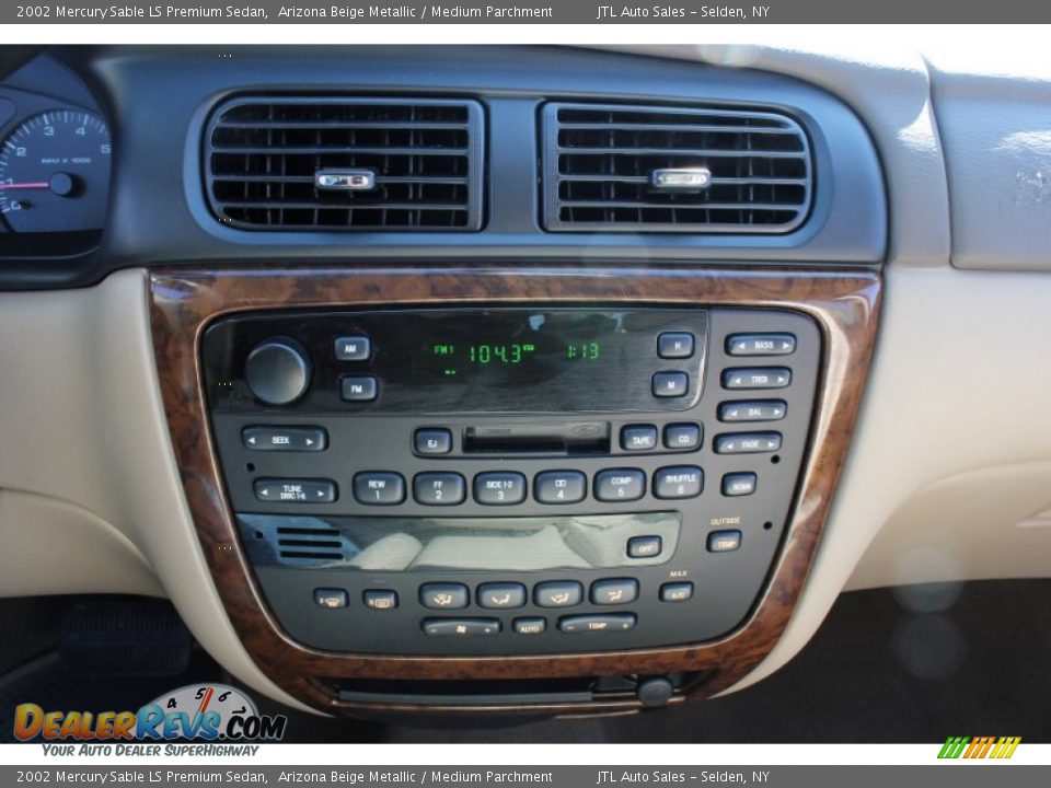 2002 Mercury Sable LS Premium Sedan Arizona Beige Metallic / Medium Parchment Photo #14
