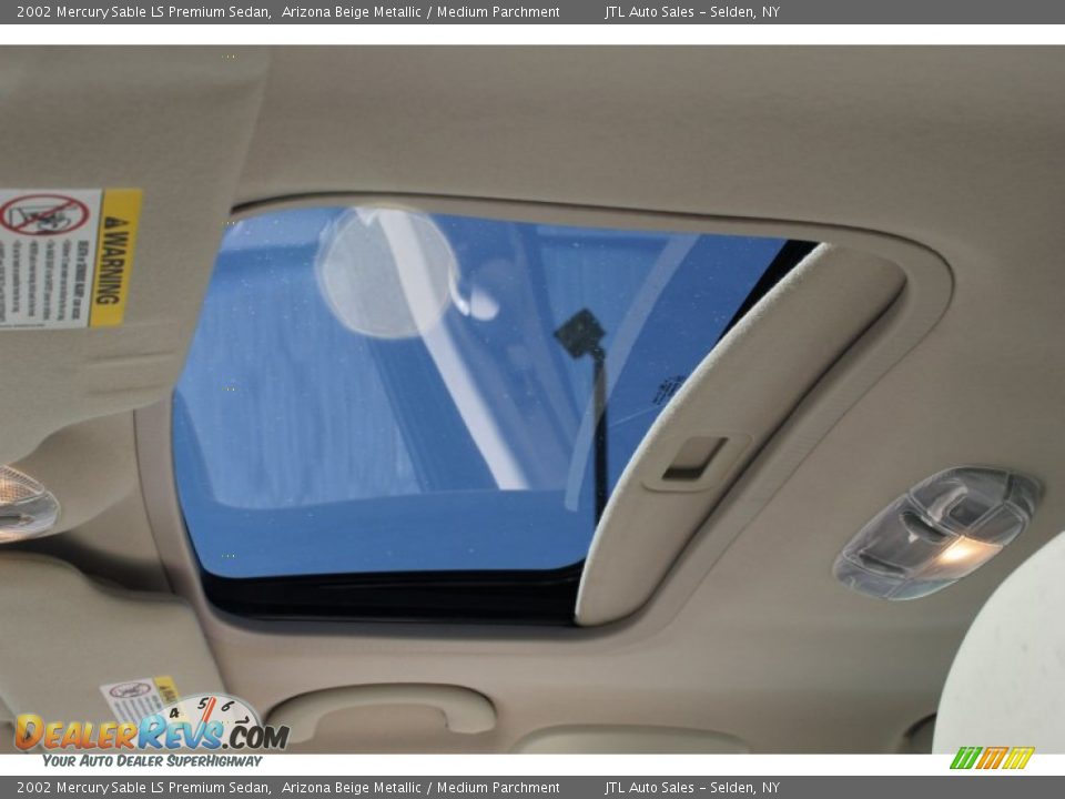 2002 Mercury Sable LS Premium Sedan Arizona Beige Metallic / Medium Parchment Photo #17
