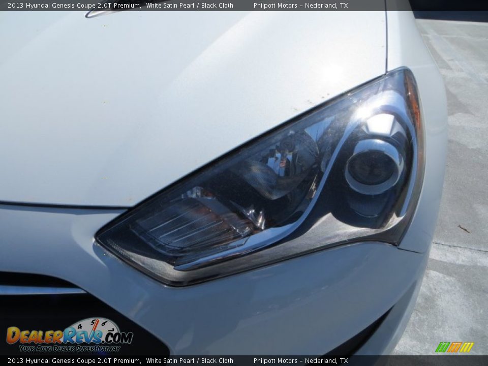 2013 Hyundai Genesis Coupe 2.0T Premium White Satin Pearl / Black Cloth Photo #11