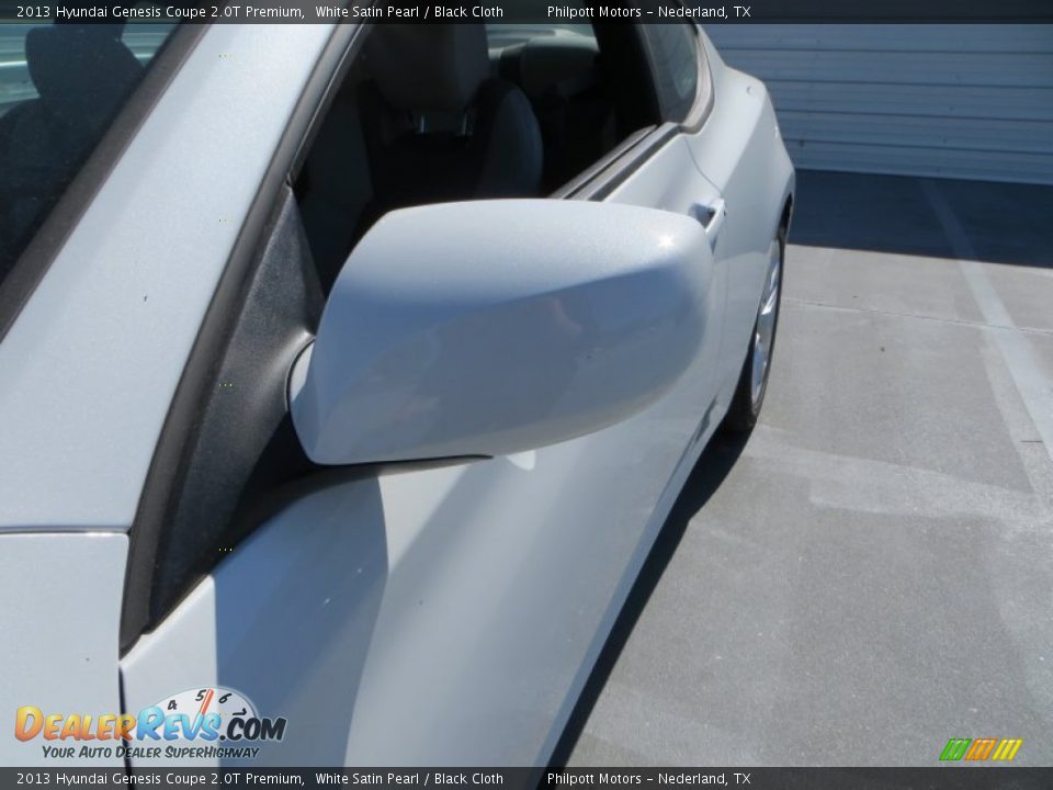 2013 Hyundai Genesis Coupe 2.0T Premium White Satin Pearl / Black Cloth Photo #14