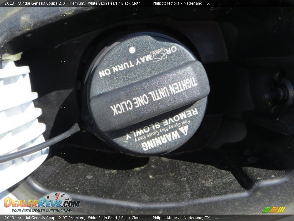 2013 Hyundai Genesis Coupe 2.0T Premium White Satin Pearl / Black Cloth Photo #15