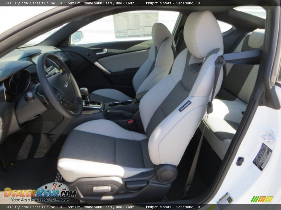 2013 Hyundai Genesis Coupe 2.0T Premium White Satin Pearl / Black Cloth Photo #21