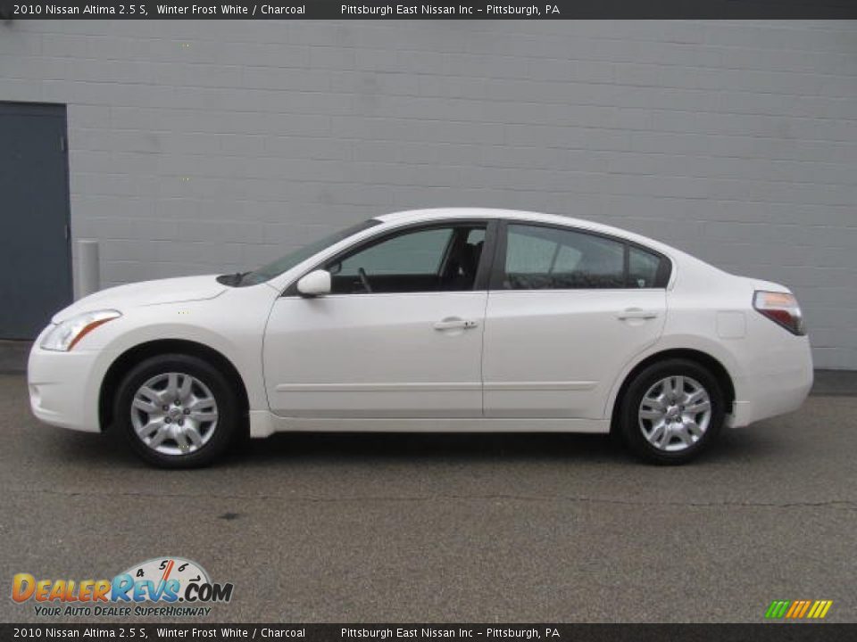 2010 Nissan Altima 2.5 S Winter Frost White / Charcoal Photo #2