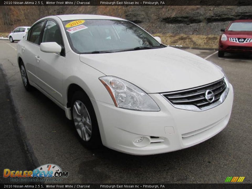 2010 Nissan Altima 2.5 S Winter Frost White / Charcoal Photo #5