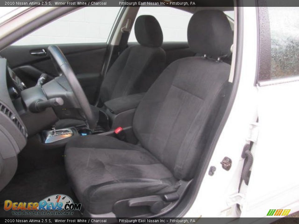 2010 Nissan Altima 2.5 S Winter Frost White / Charcoal Photo #8